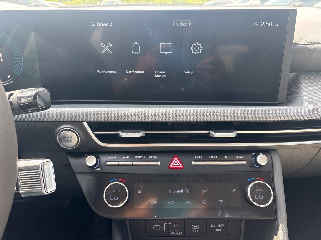 Used 2025 Hyundai Sonata SEL FWD image 24