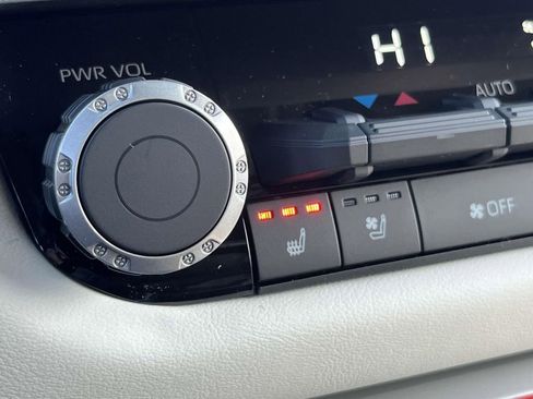 New 2025 Toyota Tundra Capstone AWD/4WD image 25