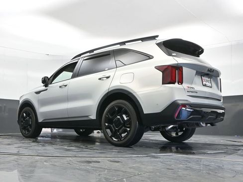 Used 2026 Kia Sorento SX image 52