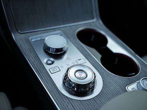 New 2026 Genesis GV80 2.5T Prestige image 38