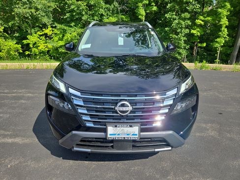 New 2025 Nissan Rogue SL w/ Tech Package image 7