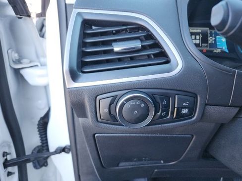 Used 2024 Ford Edge SEL w/ Convenience Package image 16