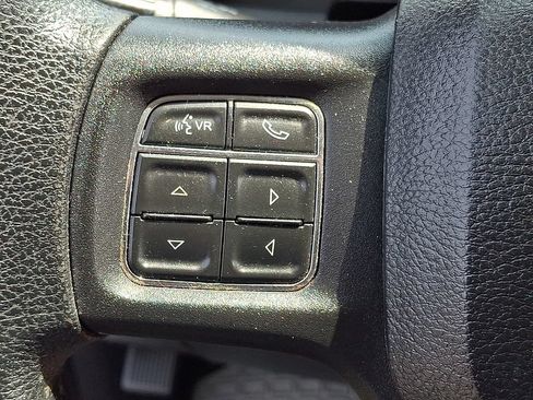 Used 2014 RAM 1500 Express AWD/4WD image 21