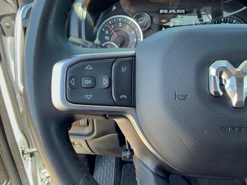 Used 2025 RAM 1500 Big Horn AWD/4WD image 18