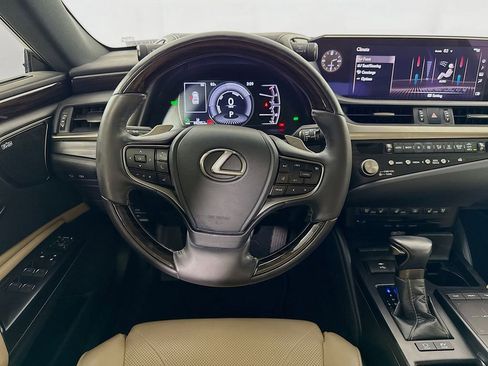 Used 2021 Lexus ES 300h Ultra Luxury w/ Accessory Package 2 image 23