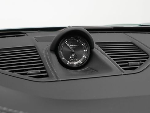 Certified 2025 Porsche 911 Turbo AWD/4WD image 68