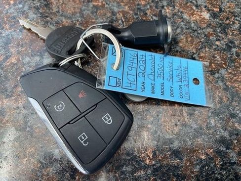 Used 2024 Chevrolet Silverado 3500 LT w/ Convenience Package image 75