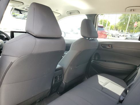 Certified 2024 Toyota Corolla Cross LE FWD image 12