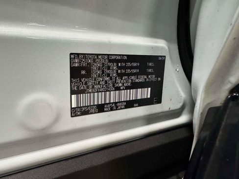 Used 2024 Toyota RAV4 XSE w/ Weather Package image 10