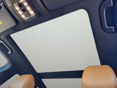 Used 2024 Mercedes-Benz GLE 350 4MATIC image 22