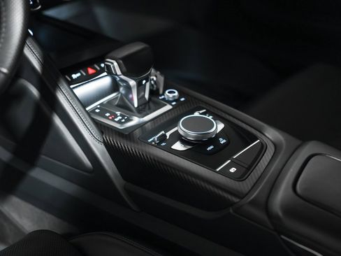 Used 2017 Audi R8 V10 plus image 29