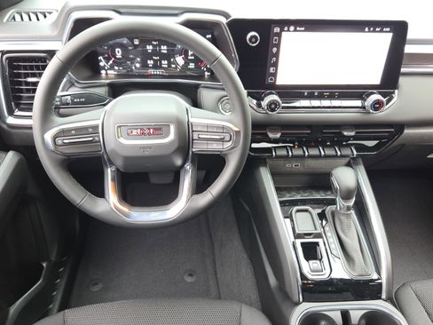 New 2026 GMC Canyon Elevation image 12