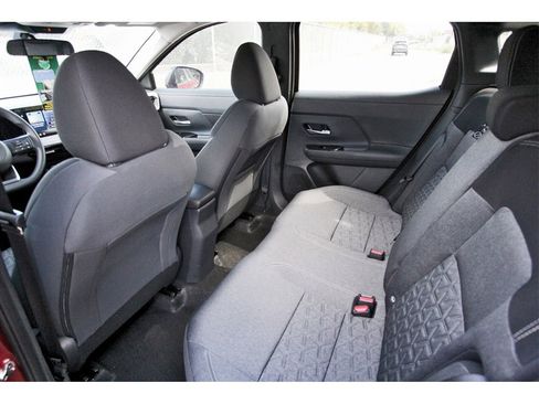 New 2026 Nissan Kicks SV image 11