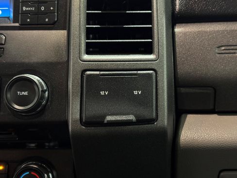 Used 2018 Ford F250 XL w/ Power Equipment Group RWD image 30