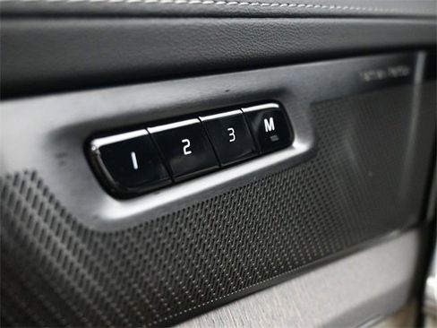 New 2026 Volvo XC90 B6 Ultra image 30