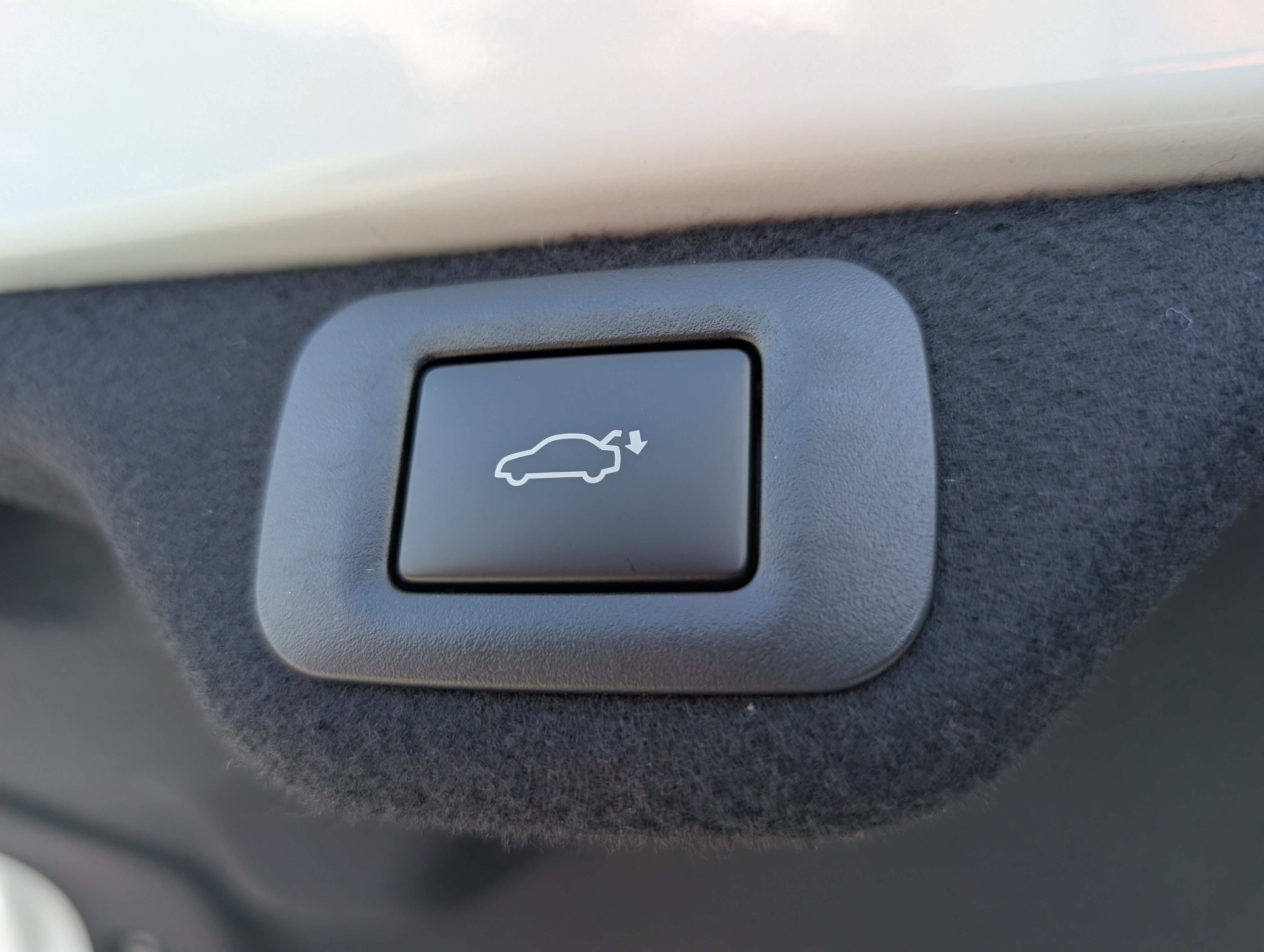 New 2026 Lexus ES 500e w/ Convenience Package AWD/4WD image 10