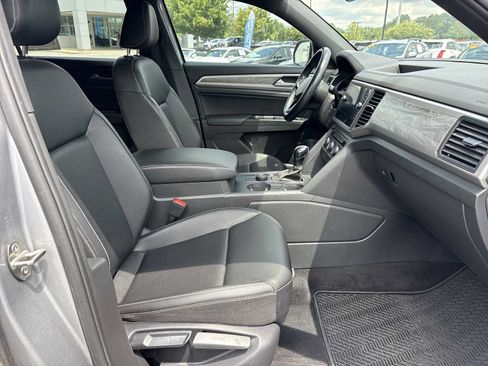 Used 2020 Volkswagen Atlas Cross Sport SE AWD/4WD image 26