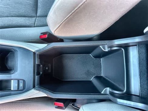 Certified 2023 Honda Accord EX image 27