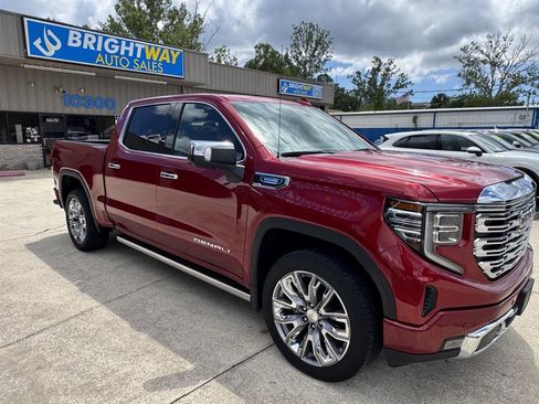 Used 2024 GMC Sierra 1500 Denali w/ Denali Reserve Package AWD/4WD image 3