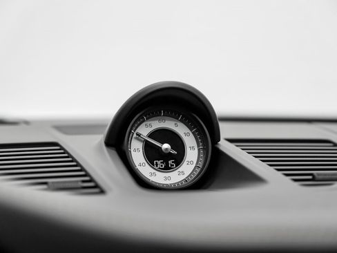 Used 2023 Porsche 911 Turbo S image 32