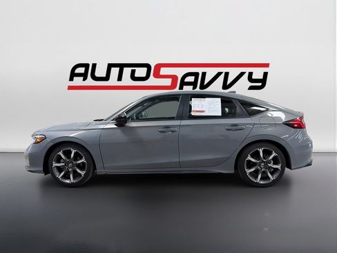 Used 2025 Honda Civic Sport Touring image 8