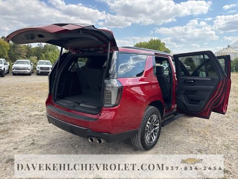 Certified 2025 Chevrolet Tahoe Z71 w/ Comfort Package image 43
