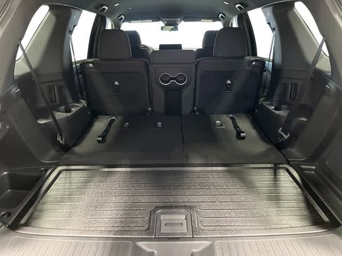 New 2026 Honda Pilot Sport image 25