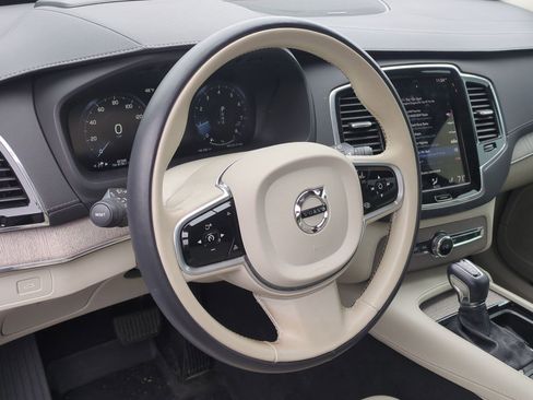 Used 2020 Volvo XC90 T6 Inscription w/ Protection Package Premier image 17