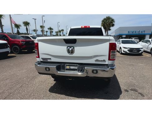 Used 2024 RAM 2500 Big Horn w/ Off Road Package AWD/4WD image 3