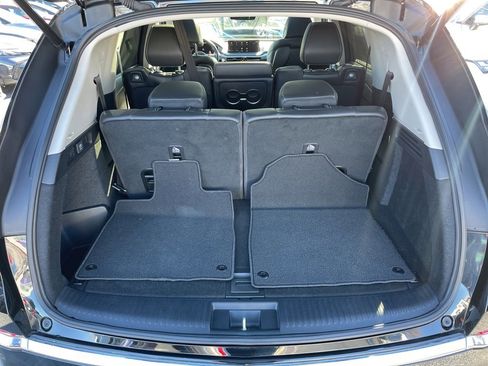 Used 2024 Acura MDX SH-AWD w/ Technology Package image 9