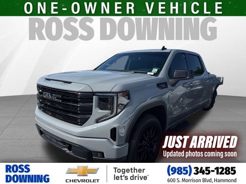 Used 2024 GMC Sierra 1500 Elevation w/ LPO, Elevation Black Package image 1