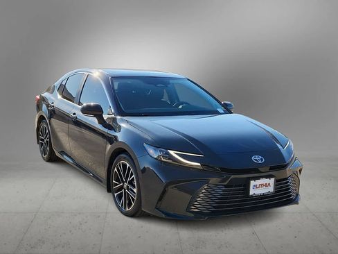 Certified 2025 Toyota Camry XLE image 2