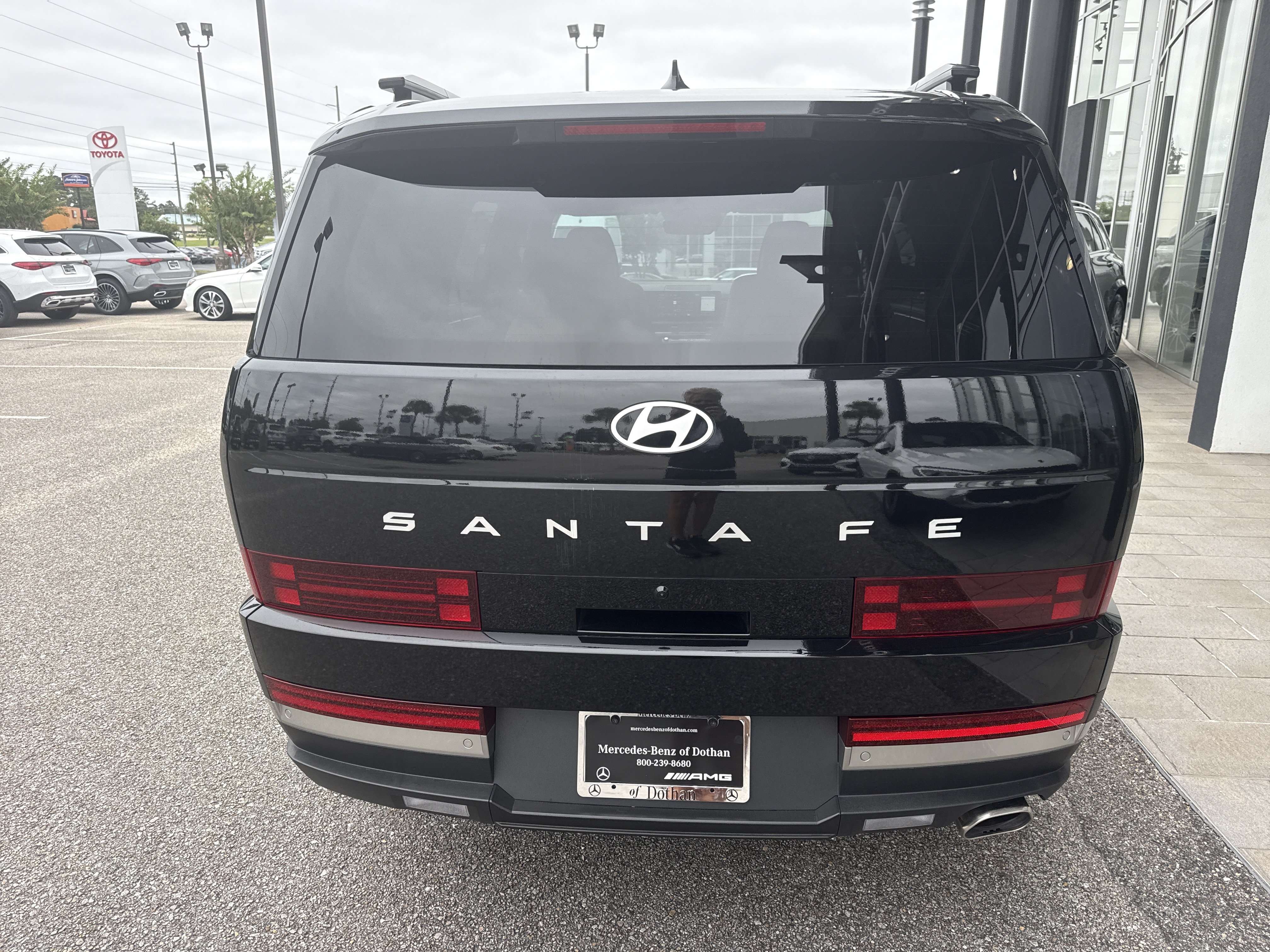 Used 2026 Hyundai Santa Fe Limited FWD image 4