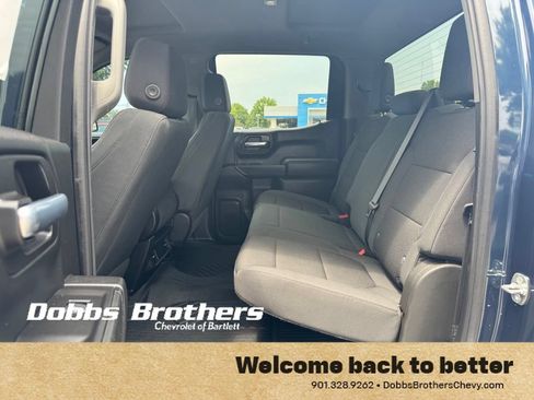 Used 2021 Chevrolet Silverado 1500 Custom Trail Boss w/ Safety Confidence Package AWD/4WD image 33