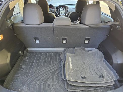 Used 2024 Subaru Crosstrek 2.0i Premium image 14