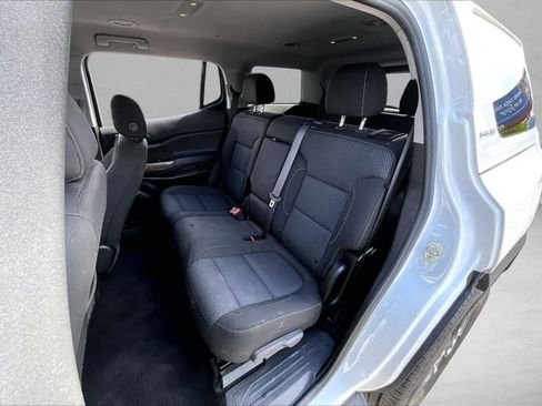 Used 2020 GMC Acadia SLE FWD image 26