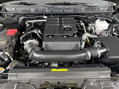 Used 2024 Nissan Frontier SL w/ Technology Package RWD image 60