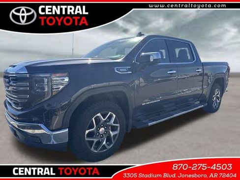 Used 2023 GMC Sierra 1500 SLT w/ SLT Premium Package image 1