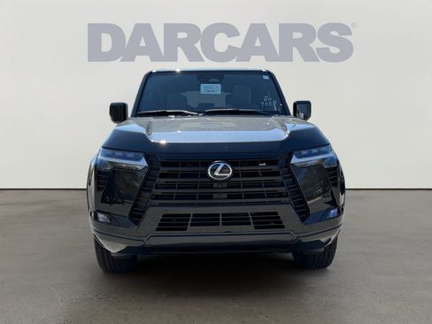New 2026 Lexus GX 550 image 2