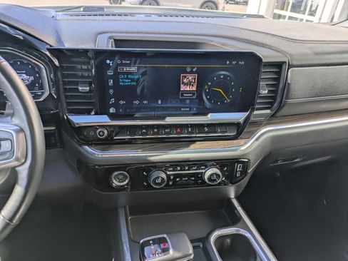 Used 2023 Chevrolet Silverado 1500 RST AWD/4WD image 27
