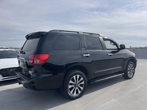 Used 2017 Toyota Sequoia Limited image 2