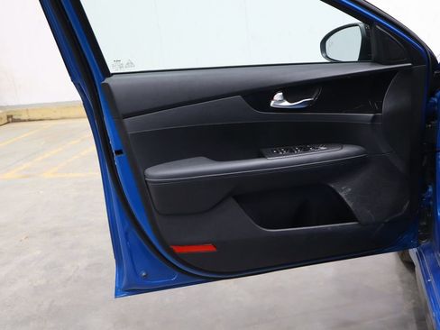 Used 2023 Kia Forte GT-Line image 16