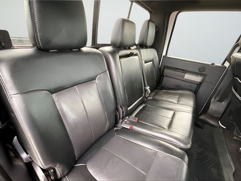 Used 2016 Ford F250 Lariat w/ Lariat Ultimate Package AWD/4WD image 20