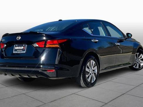 Certified 2025 Nissan Altima 2.5 S image 13