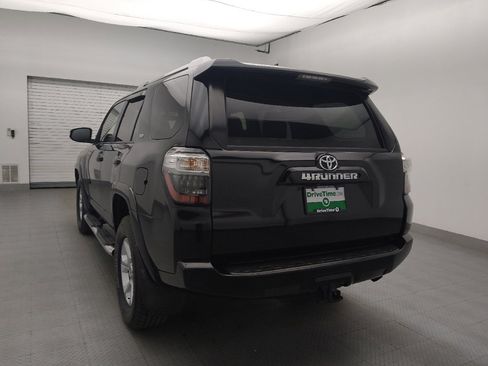 Used 2018 Toyota 4Runner SR5 RWD image 6
