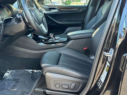 Used 2024 BMW X4 xDrive30i w/ Parking Assistance Package AWD/4WD image 9