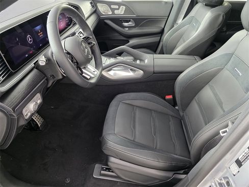 New 2026 Mercedes-Benz GLE 53 AMG 4MATIC Coupe image 6