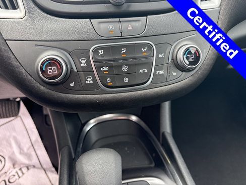 Used 2024 Chevrolet Malibu LT image 15