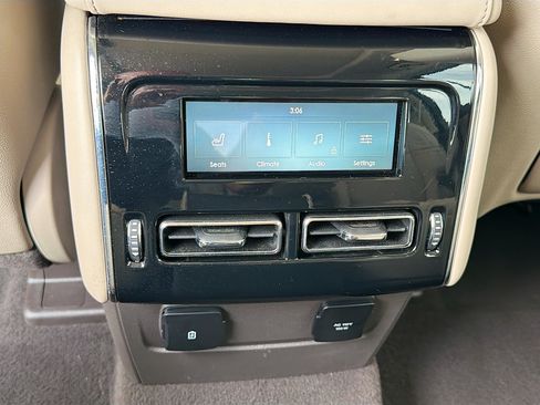 Certified 2020 Lincoln Aviator Reserve w/ Equipment Group 202A AWD/4WD image 26