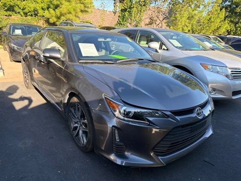 Used 2014 Scion tC FWD image 2